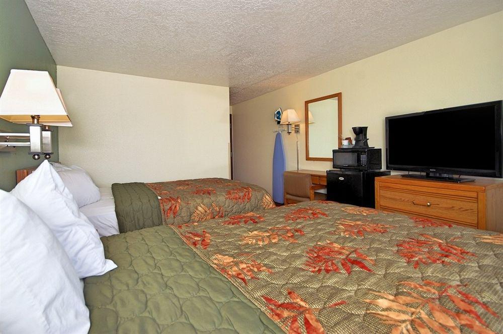 Super 8 By Wyndham Alamogordo - White Sands Exterior foto